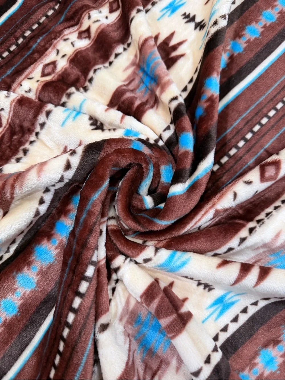 Queen Southwest tribal Aztec Geometric Plush fleece Blanket - BROWN